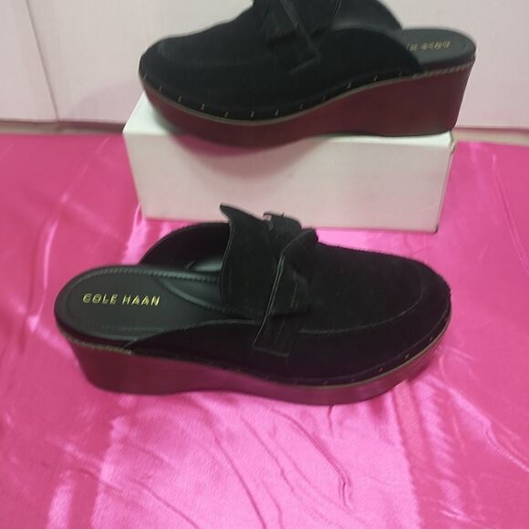Womens SZ 10B Cole Haan CloudFeel All Day Bow Clogs - Black Suede, [W25917] - Picture 5 of 11